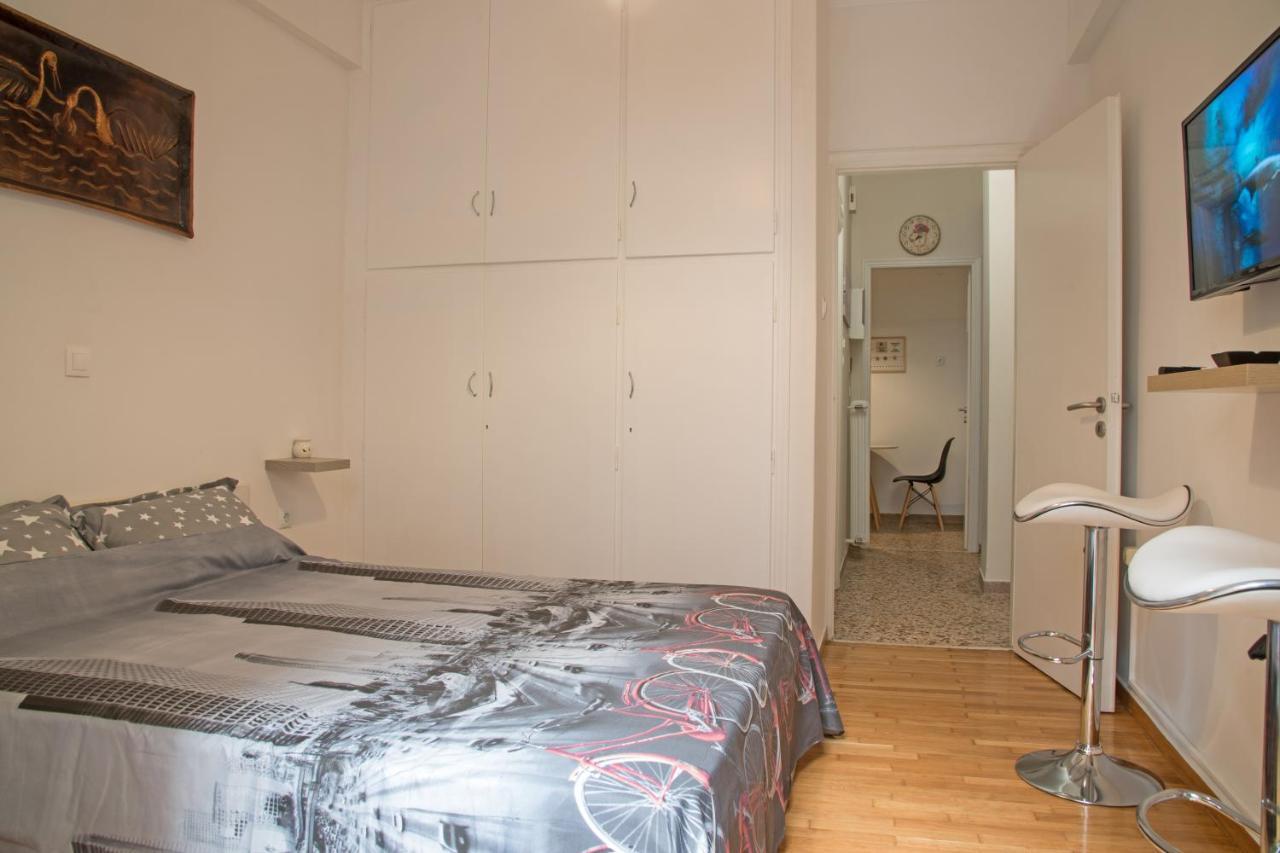 Messolonghi Square Apartment Athènes Extérieur photo